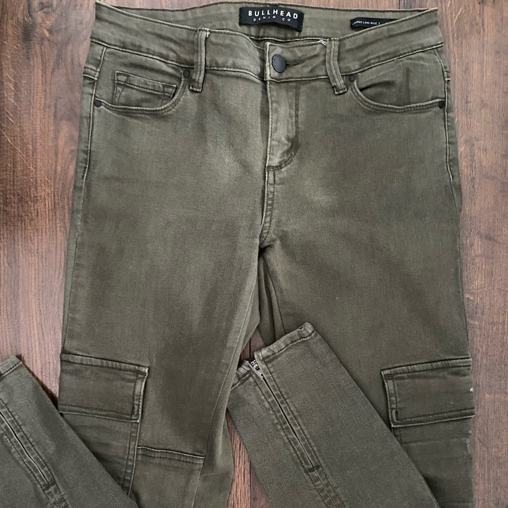 Skinny cargo jeans